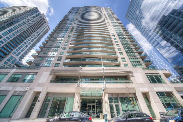3308 - 30 Grand Trunk Cres, Condo with 1 bedrooms, 1 bathrooms and 1 parking in Toronto ON | Image 1