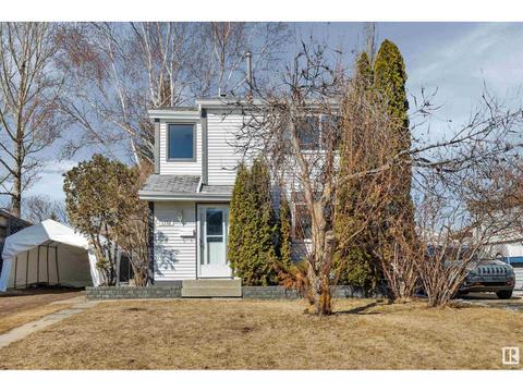 1152 35a Street Nw Nw, House detached with 3 bedrooms, 1 bathrooms and null parking in Edmonton AB | Card Image