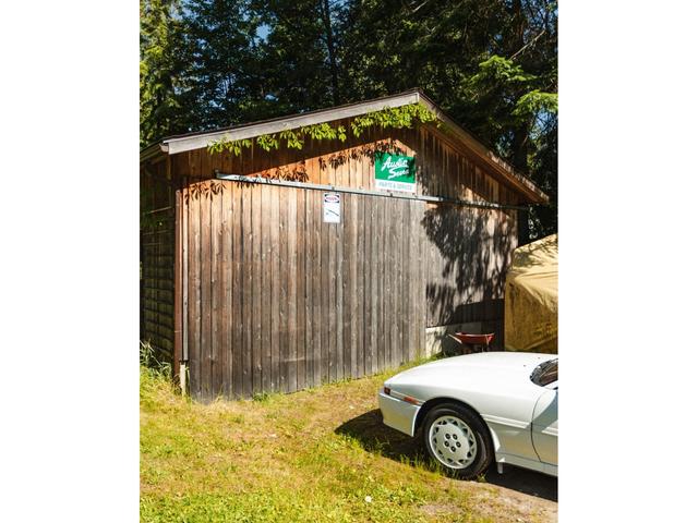 240 Bryan Road, House detached with 3 bedrooms, 2 bathrooms and null parking in Central Kootenay E BC | Image 28