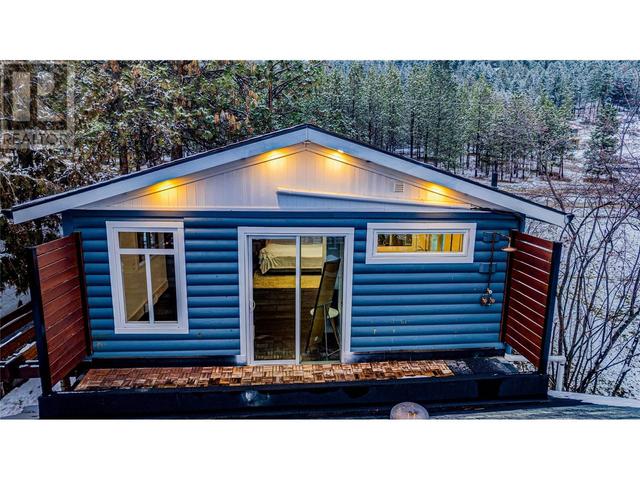 5555 Stubbs Road, House detached with 3 bedrooms, 2 bathrooms and 10 parking in Lake Country BC | Image 34
