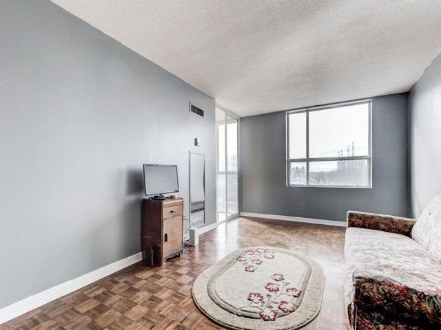 405 - 1655 Pickering Pkwy, Condo with 2 bedrooms, 2 bathrooms and 1 parking in Pickering ON | Image 3