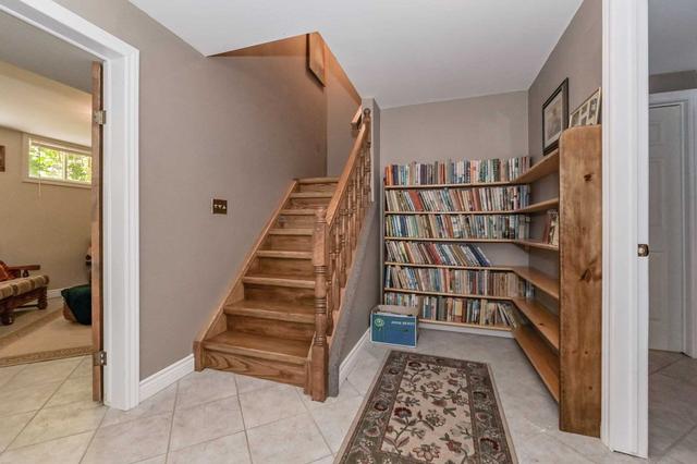 8572 Concession 4 Sdrd, House detached with 4 bedrooms, 2 bathrooms and 10 parking in Wellington North ON | Image 15