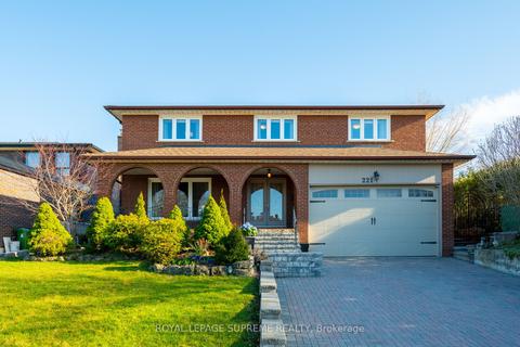 221 Gracefield Ave, House detached with 4 bedrooms, 4 bathrooms and 5 parking in Toronto ON | Card Image