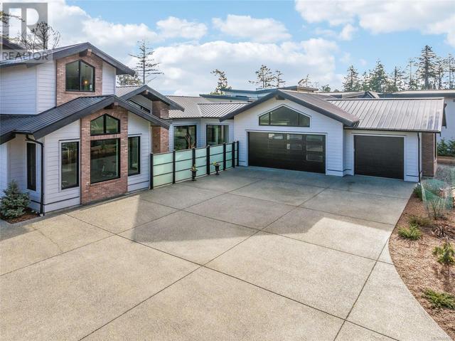 1718 Oak Leaf Dr, House detached with 3 bedrooms, 2 bathrooms and 3 parking in Nanaimo E BC | Image 13