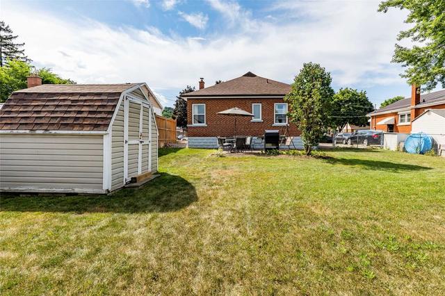 223 Erindale Ave, House detached with 4 bedrooms, 2 bathrooms and 3 parking in Hamilton ON | Image 32