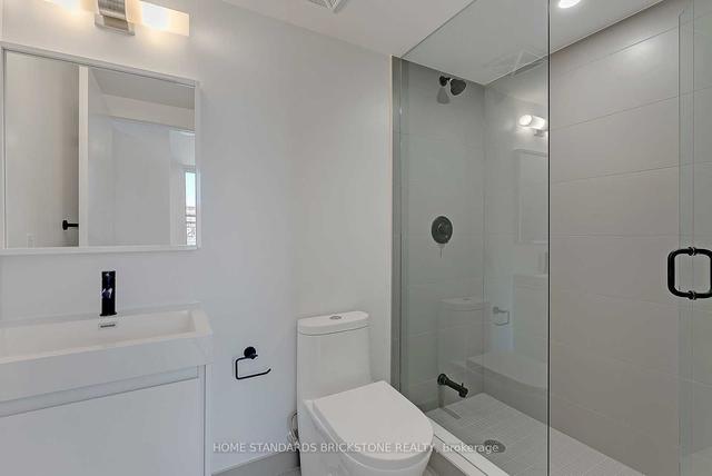 310 - 2 Augusta Ave, Condo with 1 bedrooms, 2 bathrooms and 0 parking in Toronto ON | Image 13