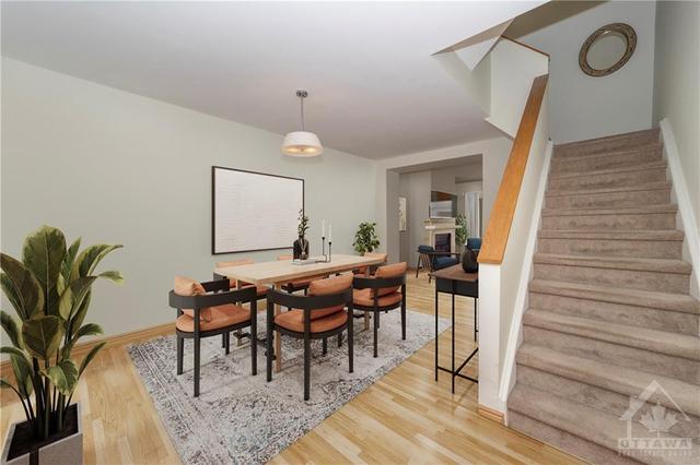 236 Daly Avenue, Townhouse with 3 bedrooms, 2 bathrooms and 3 parking in Ottawa ON | Image 2