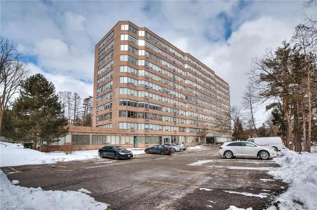 903 - 3227 King Street E, House attached with 2 bedrooms, 2 bathrooms and 1 parking in Kitchener ON | Image 7