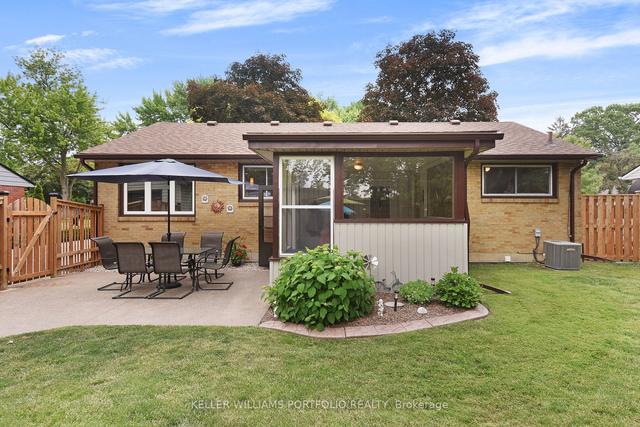 3211 Everts Ave, House detached with 3 bedrooms, 2 bathrooms and 10 parking in Windsor ON | Image 24