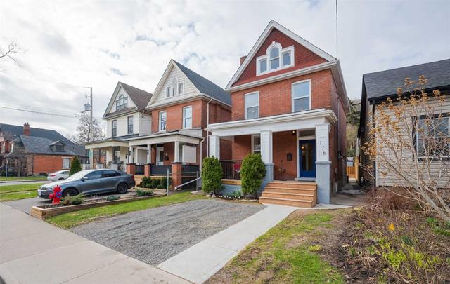 176 Cumberland Ave, House detached with 4 bedrooms, 3 bathrooms and 1 parking in Hamilton ON | Image 1