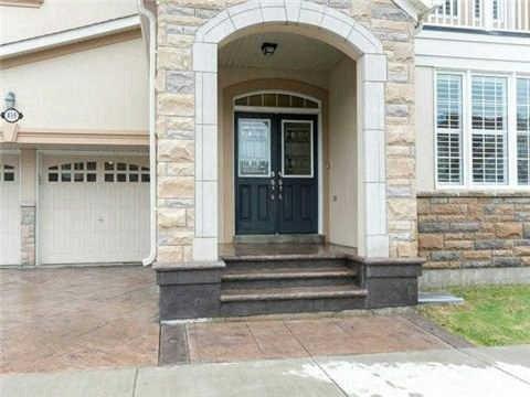 459 Wettlaufer Terr, House detached with 5 bedrooms, 4 bathrooms and 2 parking in Milton ON | Image 2