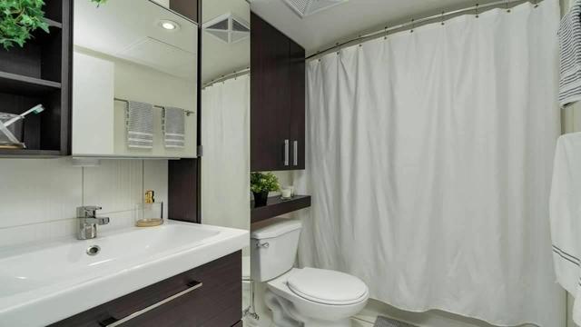 522 - 8 Telegram Mews, Condo with 2 bedrooms, 2 bathrooms and 1 parking in Toronto ON | Image 15