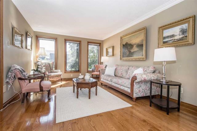 28 Walnut Dr, House detached with 4 bedrooms, 4 bathrooms and 6 parking in Guelph ON | Image 25
