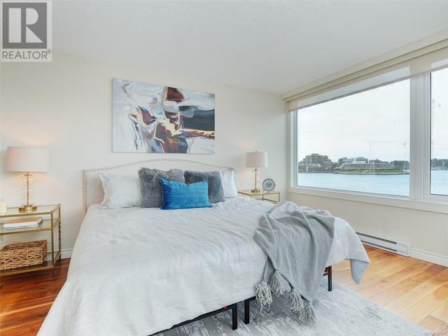 404 - 1234 Wharf St, Condo with 2 bedrooms, 2 bathrooms and 1 parking in Victoria BC | Image 17