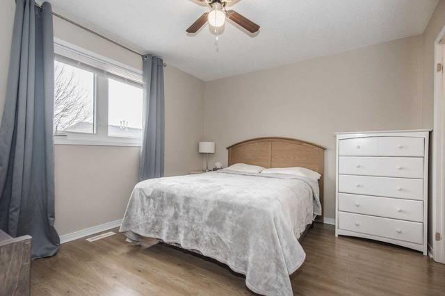 94 Fairgreen Cres, House attached with 2 bedrooms, 2 bathrooms and 3 parking in Cambridge ON | Image 19