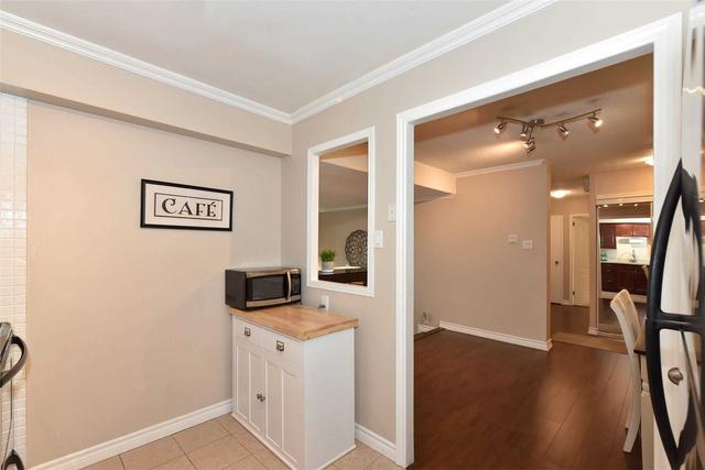909 - 1338 York Mills Rd, Condo with 2 bedrooms, 1 bathrooms and 1 parking in Toronto ON | Image 9