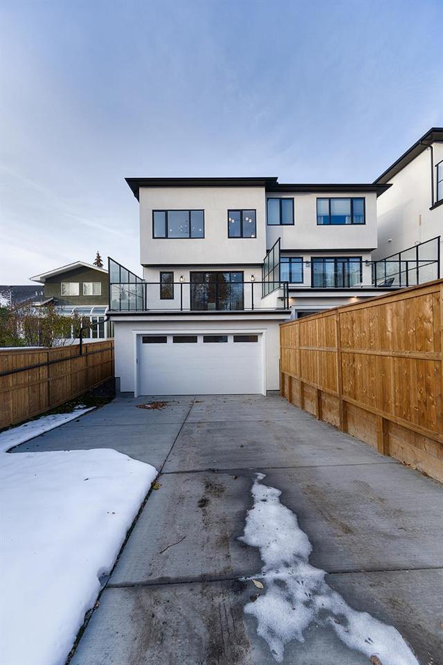 2221 28 Avenue Sw, Home with 4 bedrooms, 3 bathrooms and 4 parking in Calgary AB | Image 45