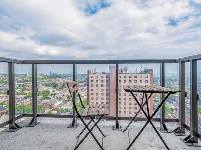 2302 - 1410 Dupont St, Condo with 1 bedrooms, 1 bathrooms and 1 parking in Toronto ON | Image 11