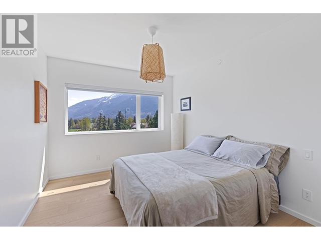 1764 Pinewood Drive, House detached with 5 bedrooms, 5 bathrooms and 5 parking in Pemberton BC | Image 17