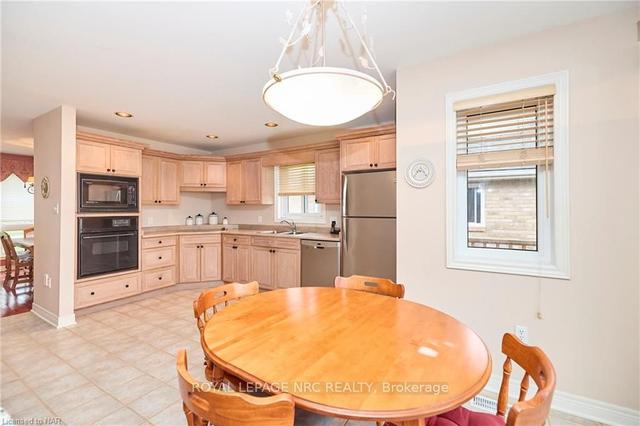 87 Sandra Dr, House detached with 3 bedrooms, 2 bathrooms and 6 parking in Pelham ON | Image 7