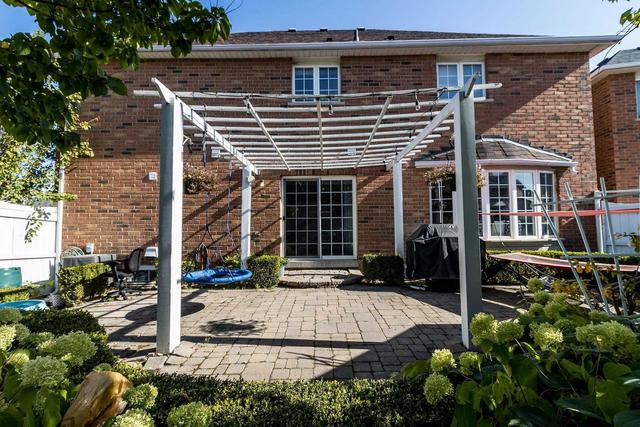 1 Brambirch Cres, House detached with 4 bedrooms, 4 bathrooms and 6 parking in Brampton ON | Image 28