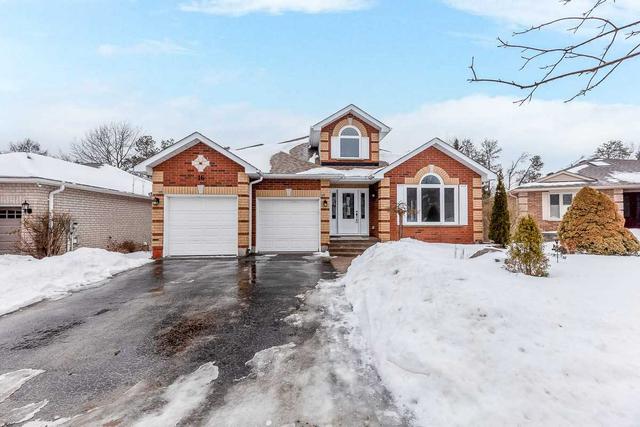 16 Dove Cres, House detached with 3 bedrooms, 3 bathrooms and 4 parking in Barrie ON | Image 1