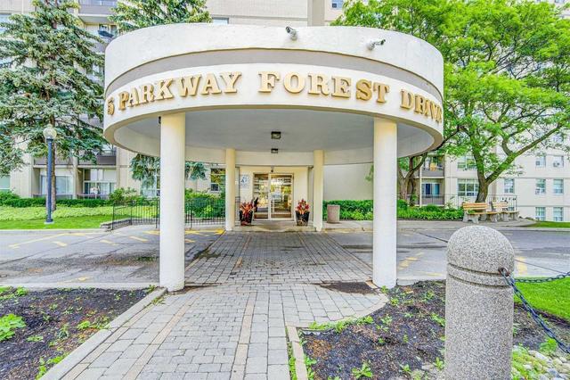 901 - 5 Parkway Forest Dr, Condo with 3 bedrooms, 2 bathrooms and 1 parking in Toronto ON | Image 16