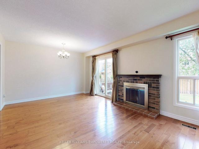 33 Mccool Crt, House semidetached with 3 bedrooms, 4 bathrooms and 3 parking in Toronto ON | Image 24
