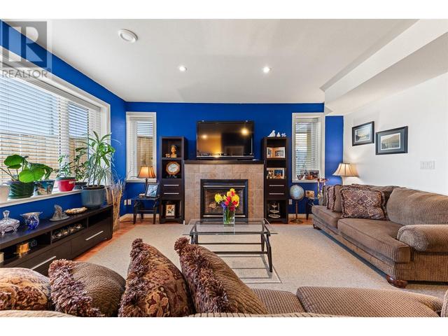 1576 Holden Road, House detached with 4 bedrooms, 3 bathrooms and 5 parking in Penticton BC | Image 28
