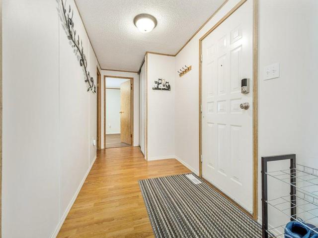 66 - 2715 Westside Drive W, Home with 3 bedrooms, 2 bathrooms and 2 parking in Lethbridge AB | Image 3