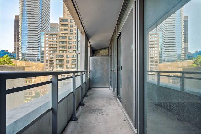 605 - 45 Charles St E, Condo with 1 bedrooms, 1 bathrooms and 0 parking in Toronto ON | Image 8
