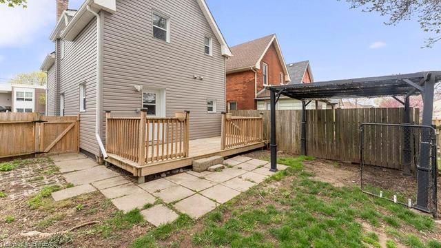 19 Aberdeen Avenue, House detached with 3 bedrooms, 1 bathrooms and 2 parking in Brantford ON | Image 19