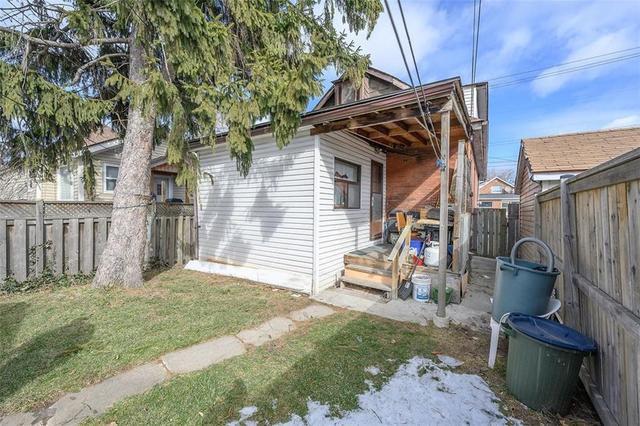 1450 Barton Street E, House detached with 3 bedrooms, 2 bathrooms and 3 parking in Hamilton ON | Image 27