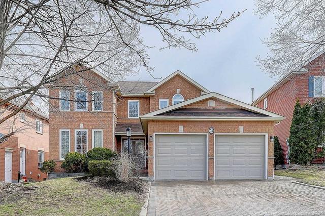 74 Brookeview Dr, House detached with 3 bedrooms, 4 bathrooms and 6 parking in Aurora ON | Image 1