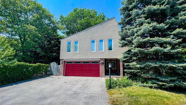 2257 Devon Rd, House detached with 4 bedrooms, 3 bathrooms and 4 parking in Oakville ON | Image 1