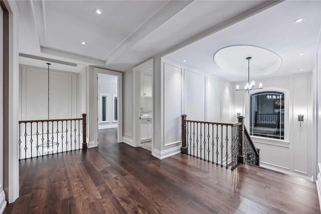 106 Frontenac Ave, House detached with 4 bedrooms, 6 bathrooms and 6 parking in Toronto ON | Image 17