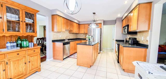 4 Snowy Wood Dr, House detached with 4 bedrooms, 4 bathrooms and 7 parking in Brampton ON | Image 24
