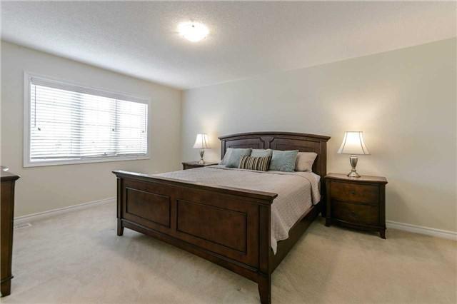 17 Gamble Dr, House detached with 3 bedrooms, 3 bathrooms and 2 parking in Ajax ON | Image 16