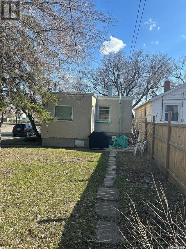 5300 Dewdney Avenue, House detached with 2 bedrooms, 1 bathrooms and null parking in Regina SK | Image 13