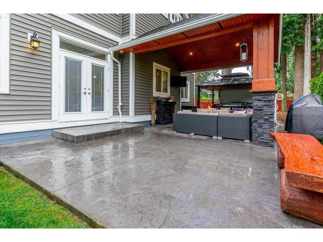 3538 198a Street, House detached with 4 bedrooms, 3 bathrooms and 17 parking in Langley BC | Image 36