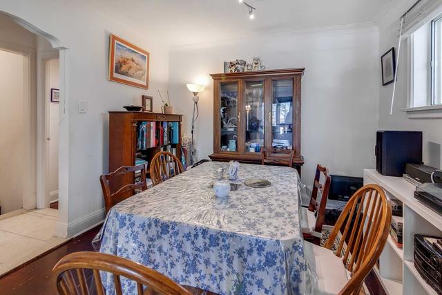 41 Strader Ave, House detached with 2 bedrooms, 2 bathrooms and 2 parking in Toronto ON | Image 2