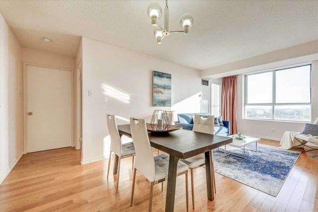 1515 - 330 Mccowan Rd, Condo with 2 bedrooms, 2 bathrooms and 1 parking in Toronto ON | Image 3