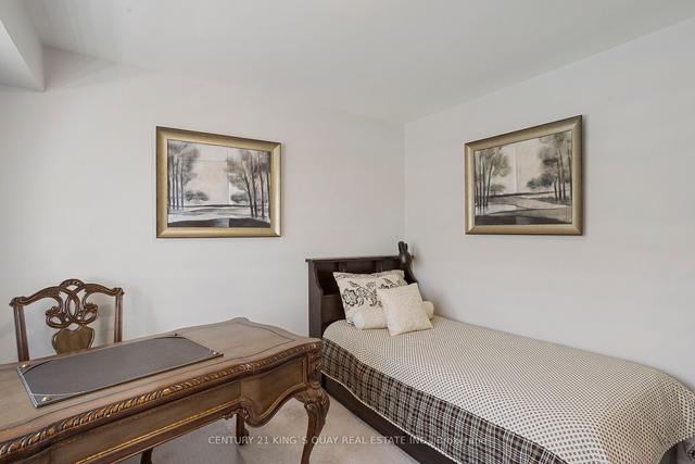1 - 2500 Hill Rise Crt, Townhouse with 2 bedrooms, 2 bathrooms and 1 parking in Oshawa ON | Image 11