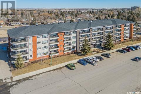 408 - 102 Kingsmere Place, Condo with 2 bedrooms, 2 bathrooms and null parking in Saskatoon SK | Card Image