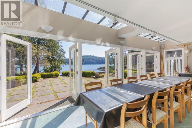 630 Dinner Bay Rd, House detached with 12 bedrooms, 16 bathrooms and 12 parking in Southern Gulf Islands BC | Image 34