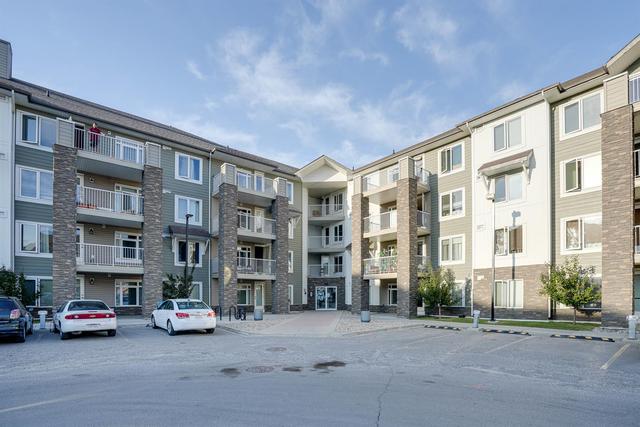 1406 - 6118 80 Avenue Ne, Condo with 2 bedrooms, 2 bathrooms and 1 parking in Calgary AB | Image 1