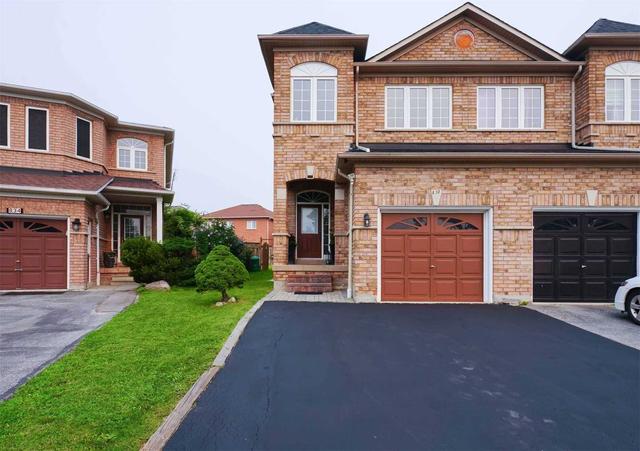 830 Khan Cres, House semidetached with 3 bedrooms, 4 bathrooms and 3 parking in Mississauga ON | Image 12