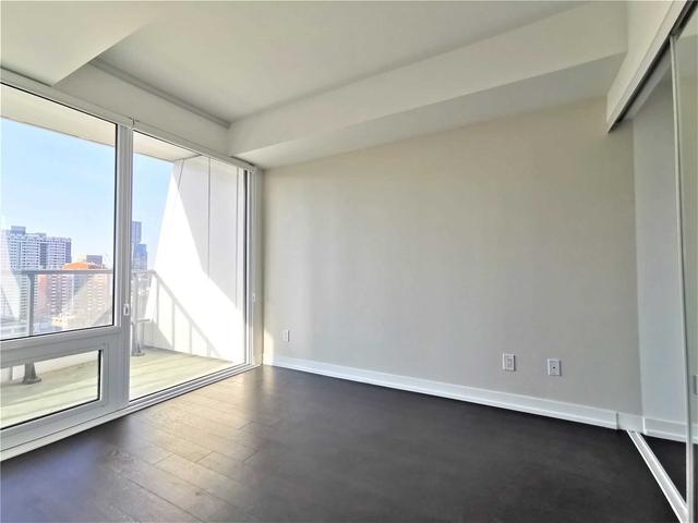 2011 - 85 Wood St, Condo with 1 bedrooms, 1 bathrooms and 0 parking in Toronto ON | Image 11