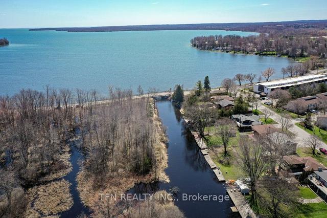 15 Lankin Blvd, House detached with 3 bedrooms, 2 bathrooms and 6 parking in Orillia ON | Image 30
