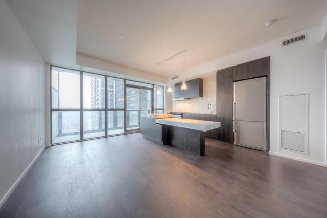 3109 - 101 Charles St E, Condo with 0 bedrooms, 1 bathrooms and null parking in Toronto ON | Image 1
